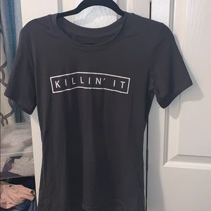 Killin’ It graphic tee, size S/M, grey, shirt, top
